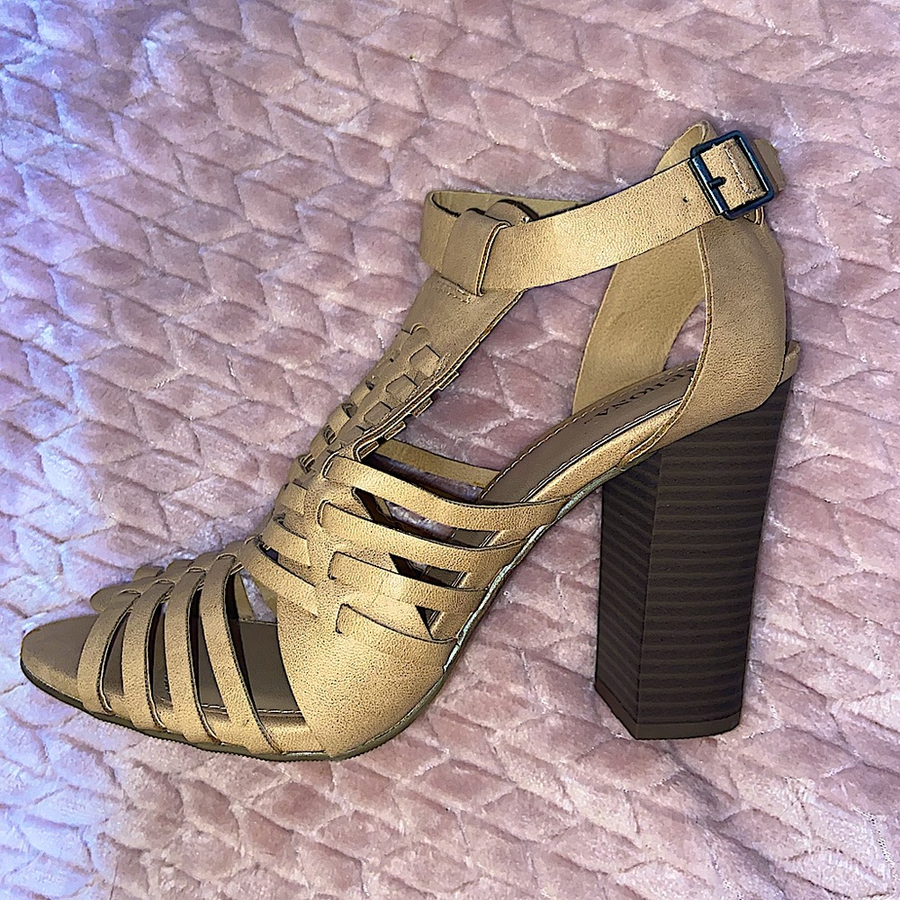 Merona Strappy 4inch Heel
